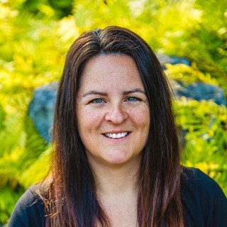 Headshot of Dawn Taylor